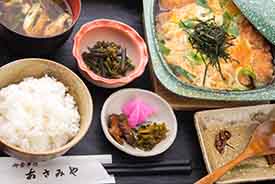 お食事処 あさみや